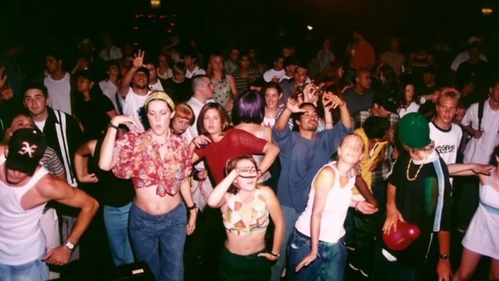 90s rave scene photo 4
